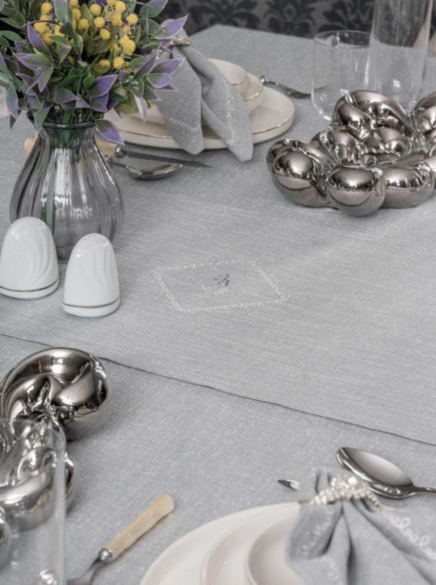 Picture of Cotton Box Pera Gray Gray 8 Piece Linen Table Cart