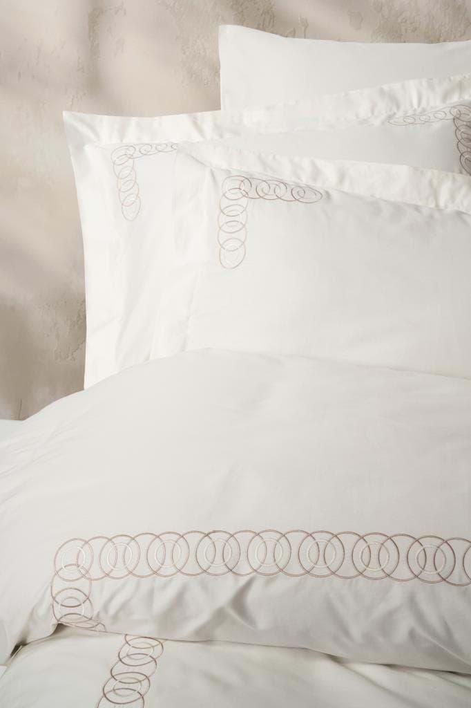 Cotton Box Brode Nakışlı Çift Kişilik Saten Nevresim Takımı Riley Ekru resmi
