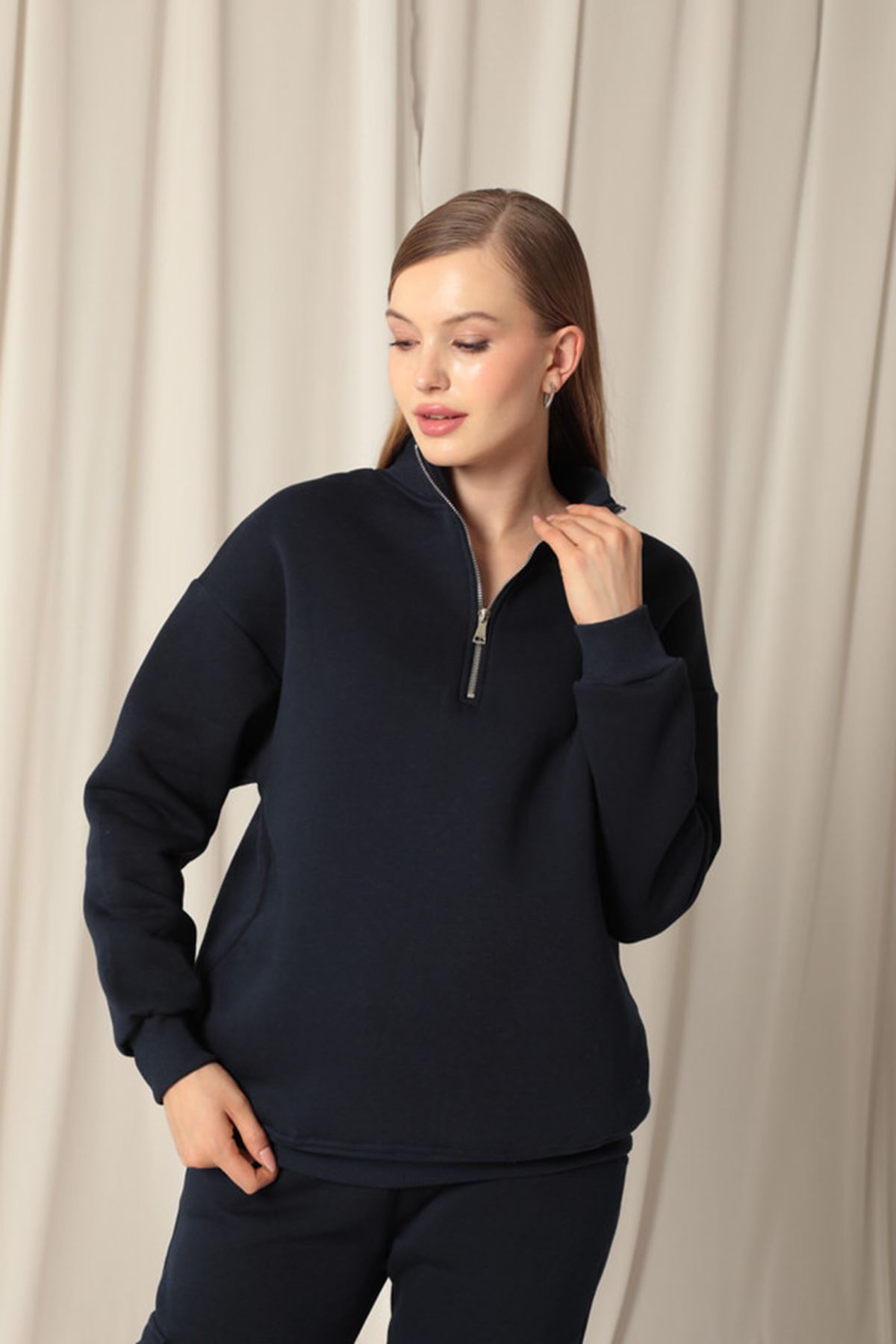 Üç İplik Dik Yaka Yarım Fermuarlı Kadın Lacivert Sweat resmi
