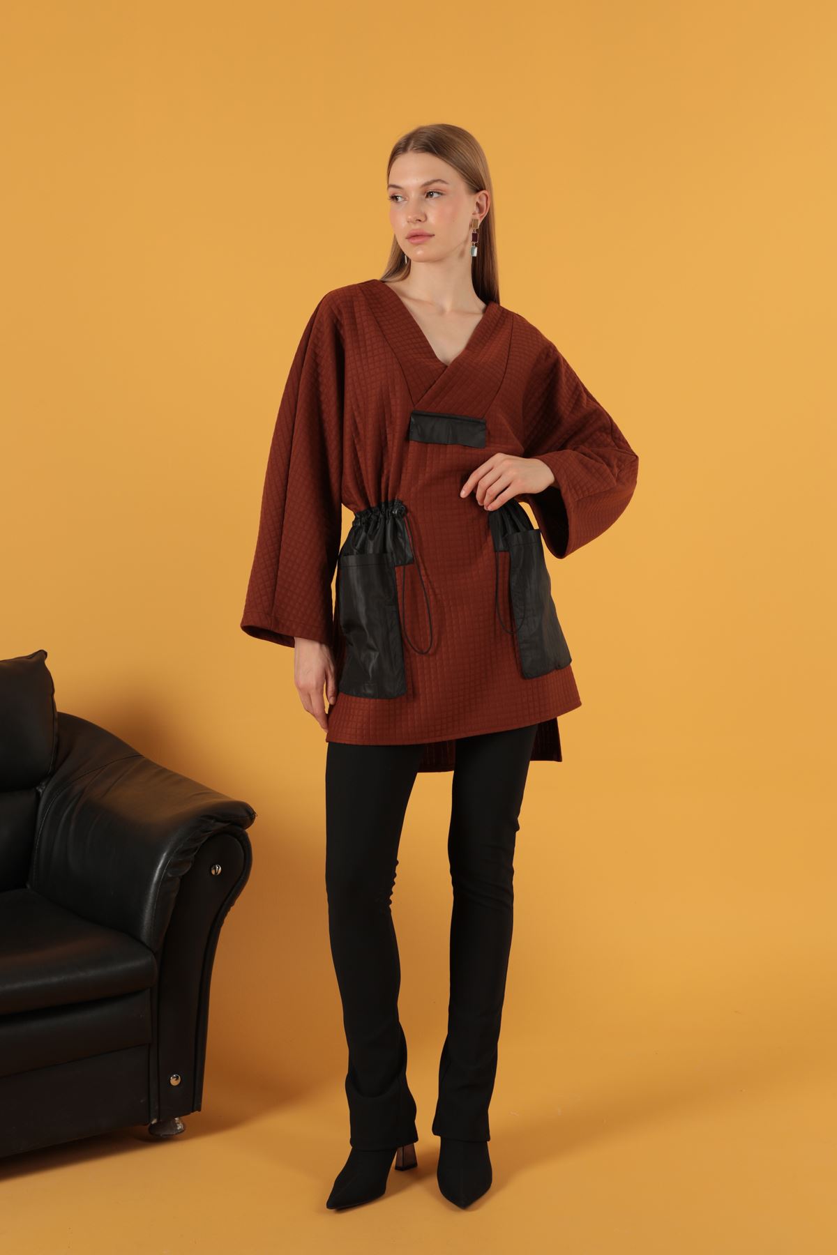 Petek Kumaş Garnili Oversize Kadın Sweat-Kahve resmi