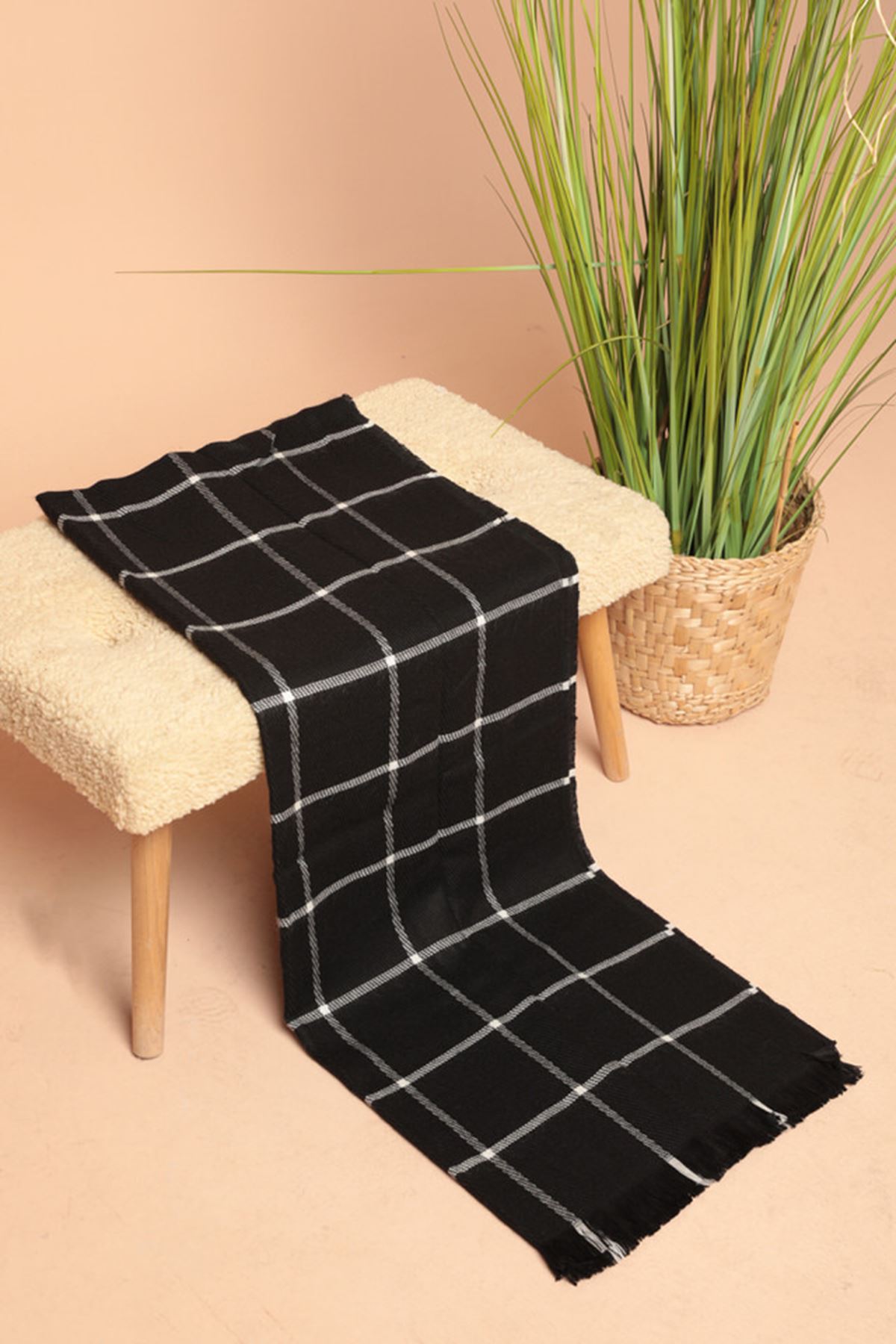 Picture of Kalın Çizgili Kadın Siyah/Ekru Şal