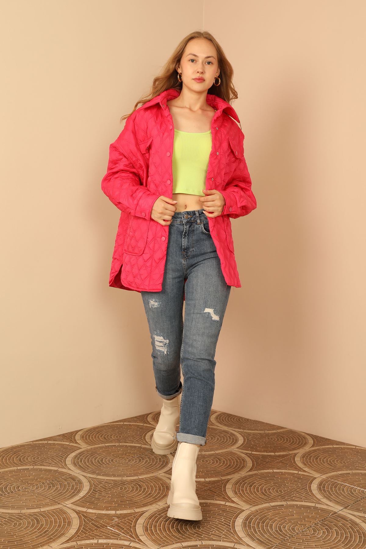 Kapitone Kumaş Çift Dikiş Desen Kadın Mont-Fuşya resmi