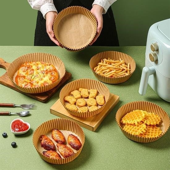 50 Adet Air Fryer Pişirme Kağıdı Tek Kullanımlık Hava Fritöz Yağ Geçirmez Yapışmaz Tabak Model resmi
