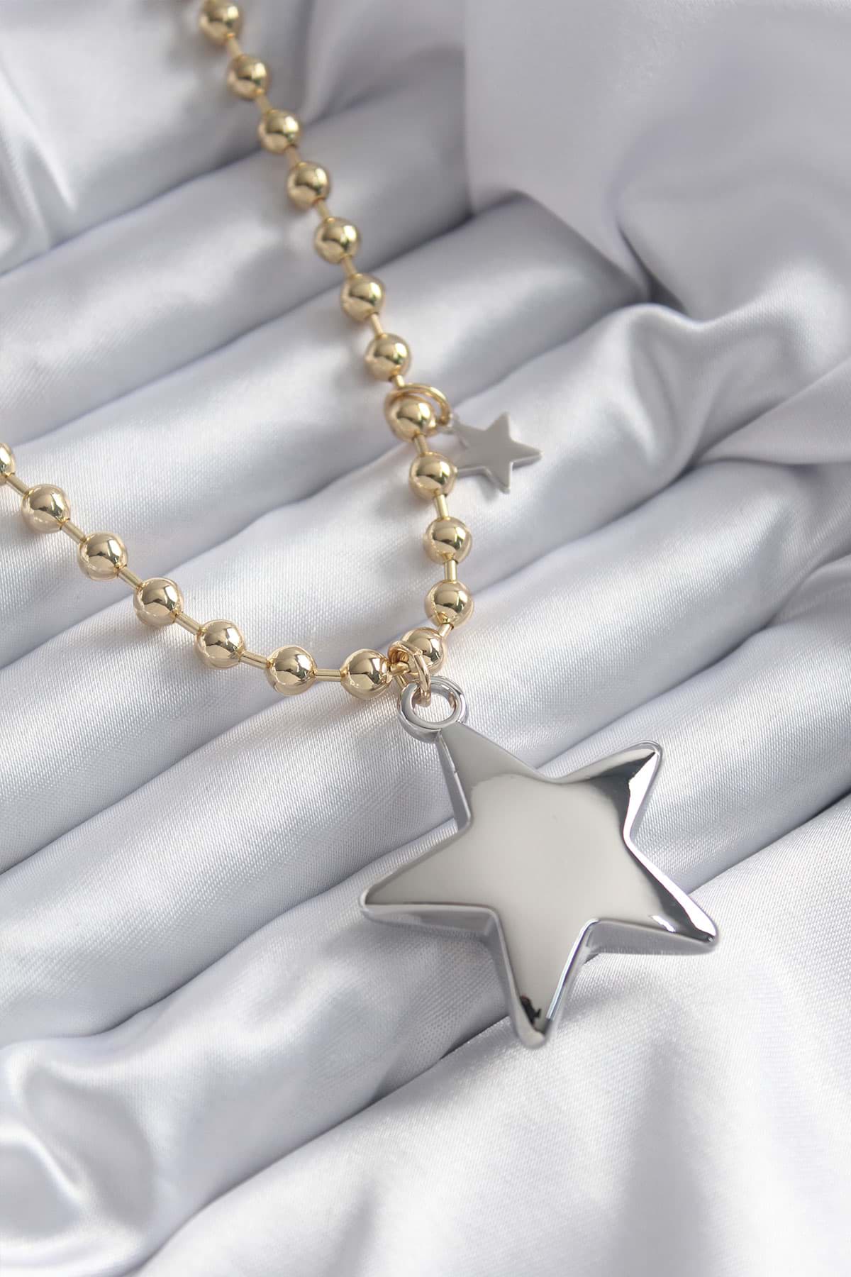 Picture of Pirinç Gold Renk Topçuk Zincir Gümüş 3D Yıldız Model Yıldız Detay VİP Kadın Kolye - TJ-BKO7887