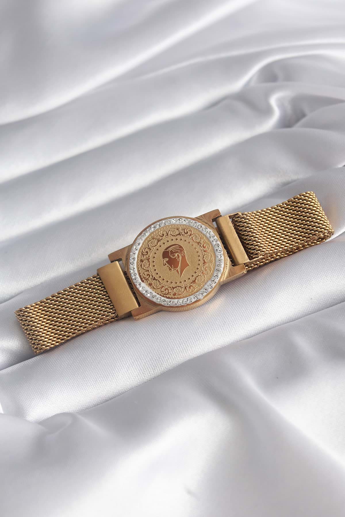 Picture of 316L Çelik Gold Renk Mıknatıslı Hasır Zirkon Taşlı Çeyrk Altın Model Kadın Bileklik - TJ-BB5820