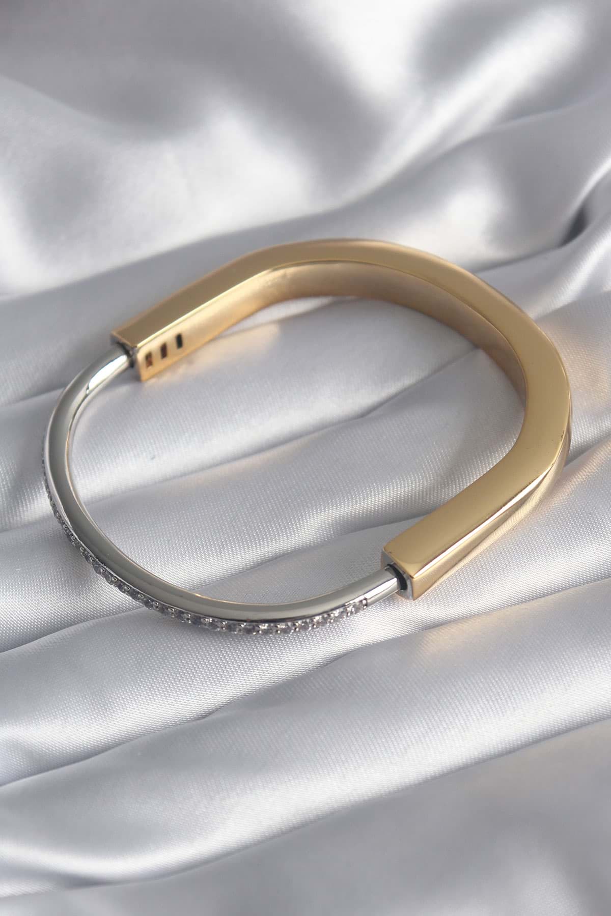 Picture of 316L Çelik Gold Gümüş Renk Zirkon Taşlı Tiffany VIP Seri Kadın Kelepçe - TJ-BB5841