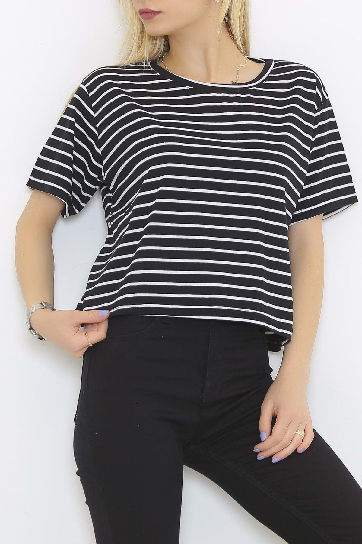 Çizgili Crop Tişört Siyahbeyaz - 9525.1567. resmi